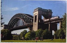 Vintage Postcard Amtrak Train Minute Man Hell Gate Bridge Lot of 2 Railroad