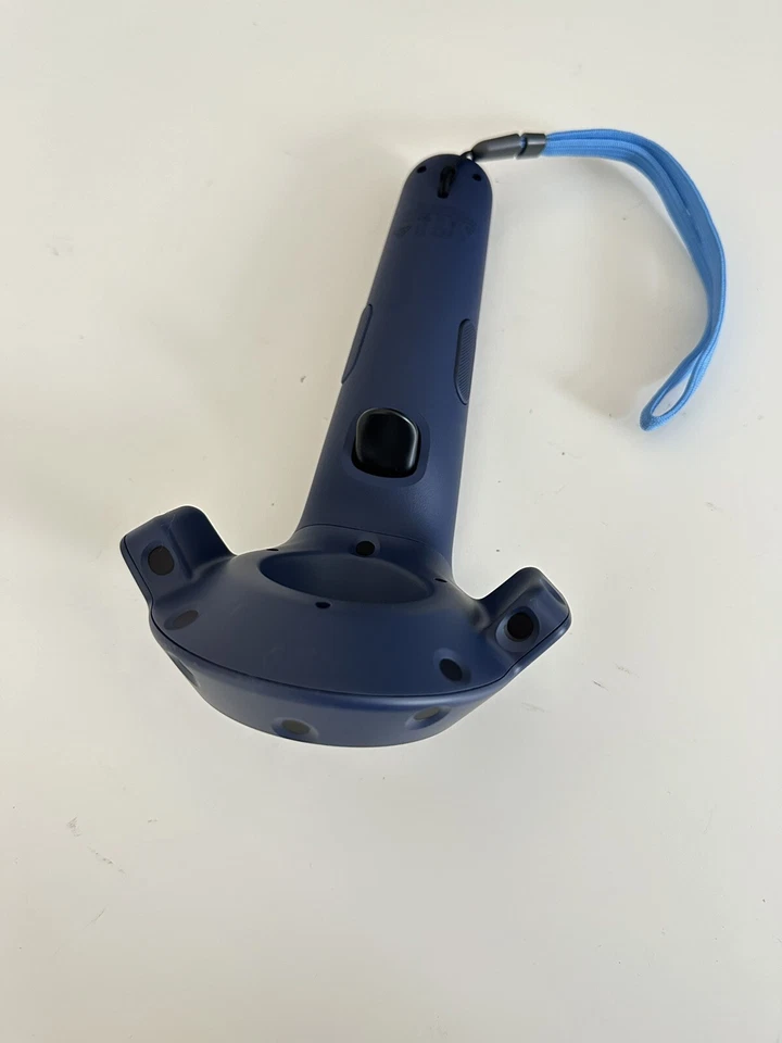 HTC Vive Pro Virtual Reality VR Blue Wand 2.0 Controller - Image 3 of 4