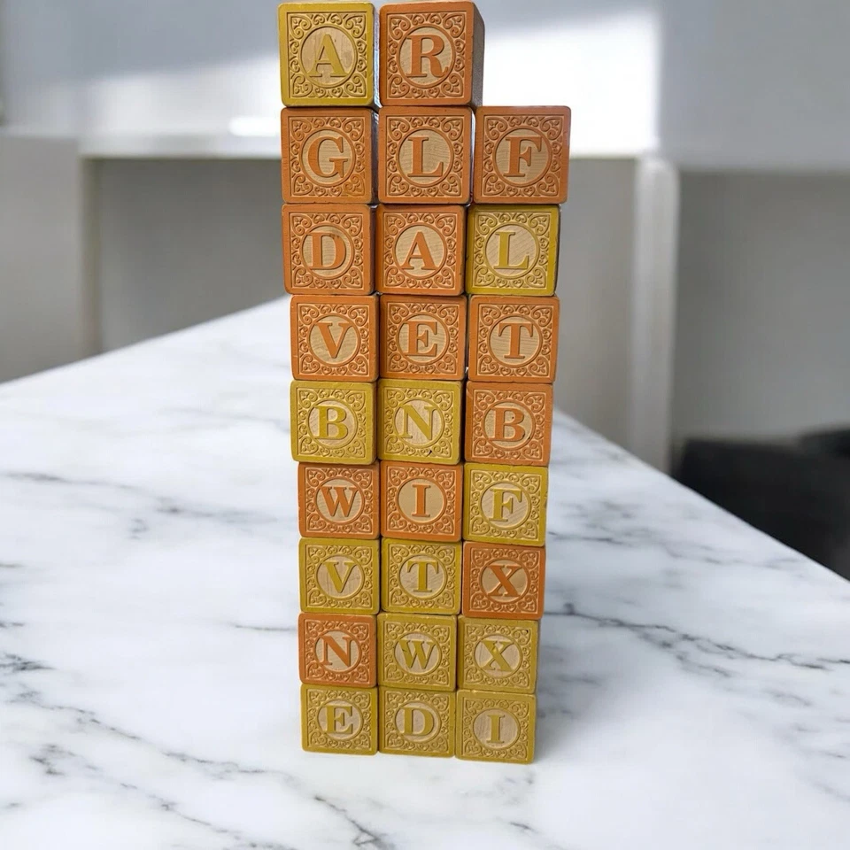 Bloques alfabeto bebé Pottery Barn con caja 26 bloques piezas dobles Foto 4 de 4