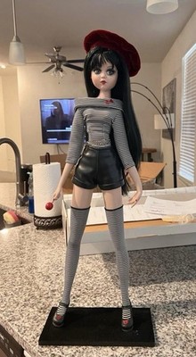 Pipi La Poo by Jan McLean, Lollipop Girls , 24'' Tall