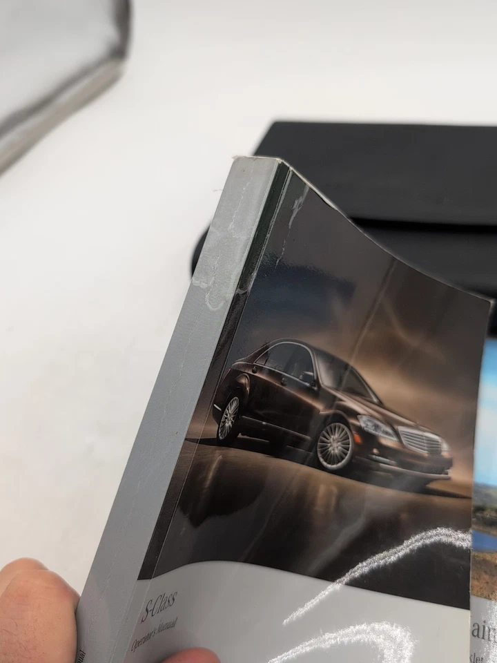 2011 Mercedes Benz S500 S600 S63 S65 Amg Owner's Manual Book Set 11 - Image 3 of 4