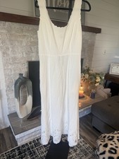 Universal Thread White Scalloped Neck Embroidered Sundress Strappy Size S