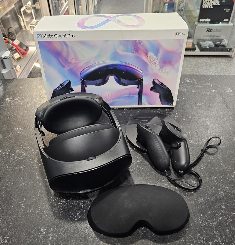 Meta Quest Pro VR Headset 256GB - Boxed