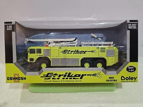 OSHKOSH STRIKER 3000 AIRCRAFT RESCUE & FIREFIGHTING VEHICLE BY BOLEY NEW MISB!🔥