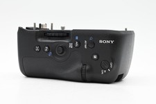Sony VG-C99AM Vertical Grip for SLT-A99V, A99 133