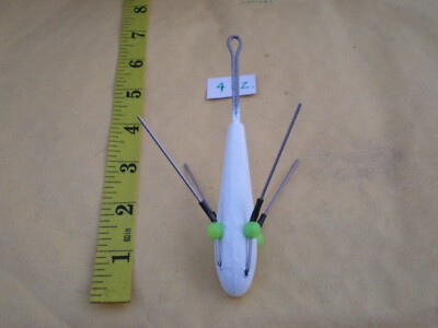 10 SPIDER SINKER, SURF WEIGHT, MUD WEIGHT, CLAW SINKER 8 OZ. W/3-3/4 S.S. LEGS