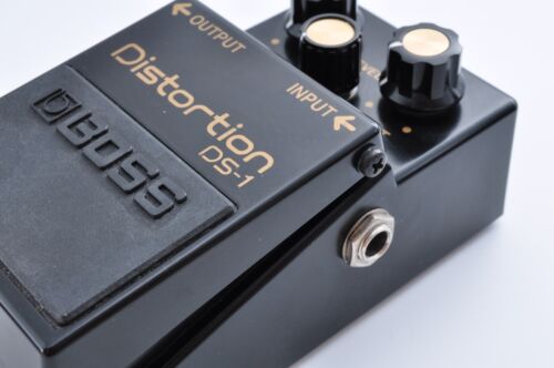Boss DS-1-4A Distorsión 40ª Edición Limitada Funcionando - Imagen 4 de 15