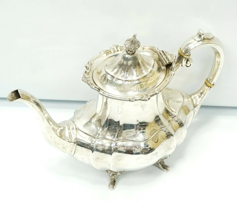 Tetera Reed & Barton plata esterlina patrón 660 Hampton Court 43 OZ sin mono Foto 3 de 4