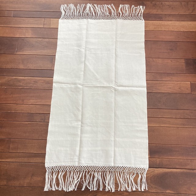 Vtg Fine Linen Table Runner Tassels Knotted Fringe Dresser Scarf Ivory