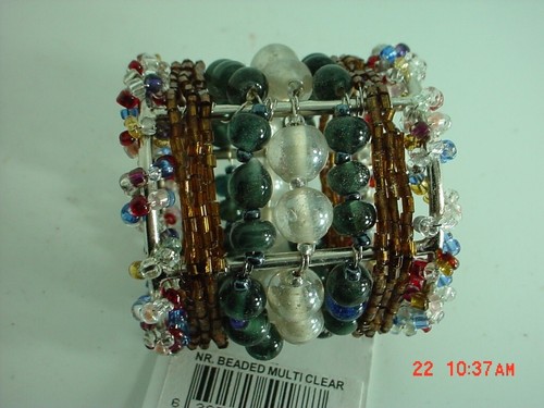 6  Beaded  Multi  Colored  Napkin  Rings  P/N 50188  NEW - Picture 1 of 3