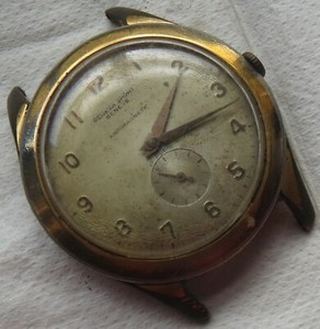 Authentic Geneva Sport mens wristwatch gold plated case load manual balance Ok.