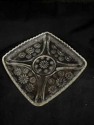 Vintage Floral Flower Crazy Daisy Clear Square Glass Plate Relish Dish 6 1/4''