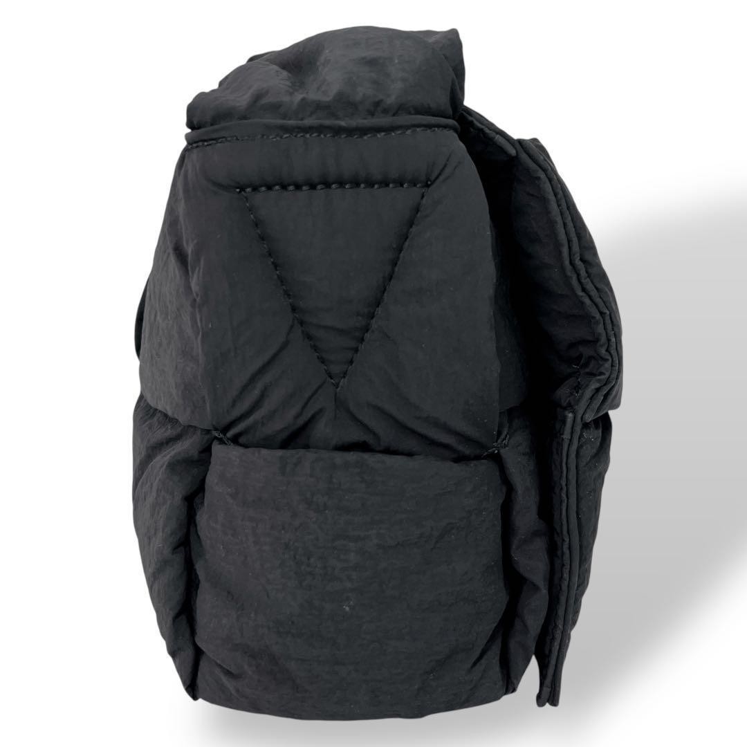 Bottega Veneta Parakeet Nylon Shoulder Bag Black Medium Auth thumbnail 2