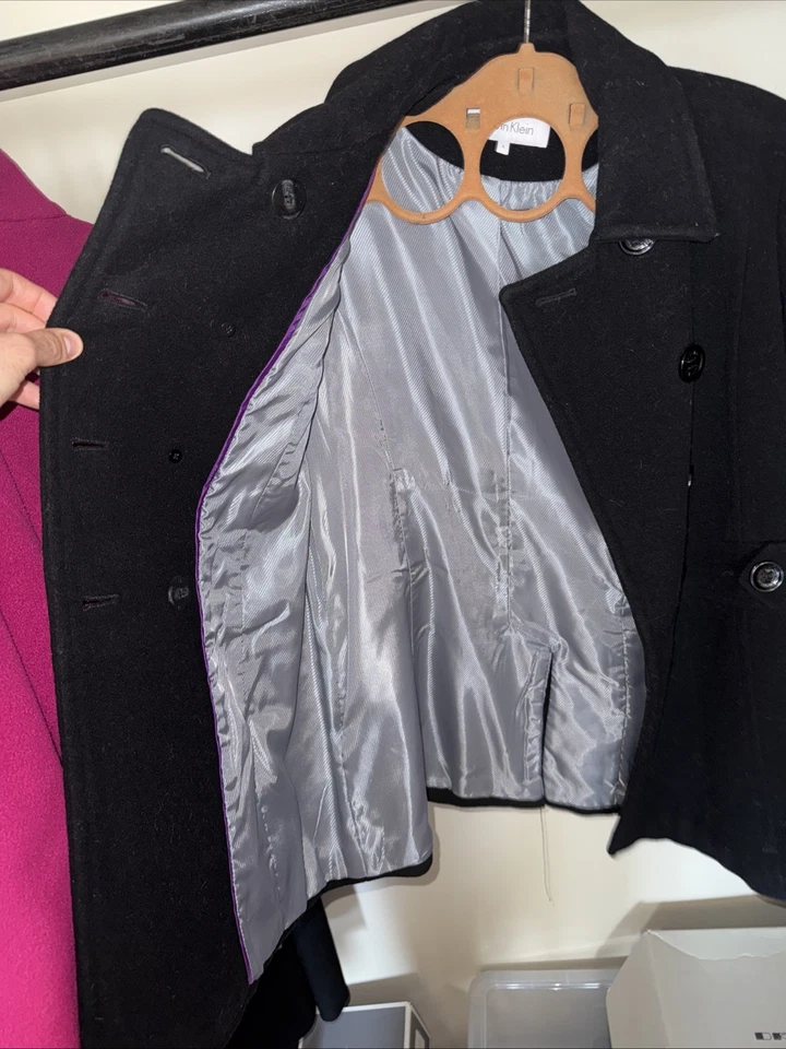 Abrigo para mujer Calvin Klein talla 8 negro Foto 3 de 4