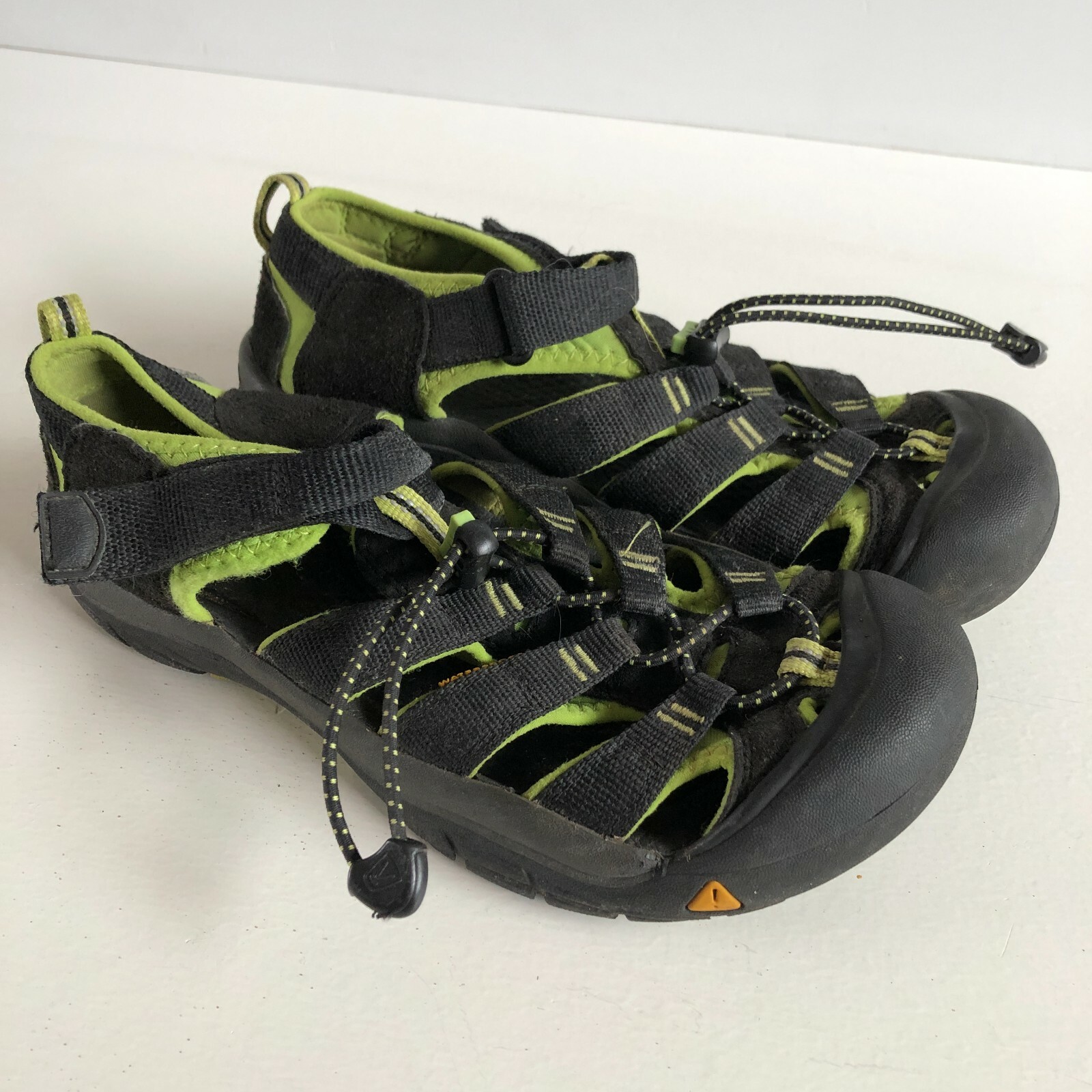Keen Newport scarpa acqua escursionismo sandalo nero verde uomo taglia 6 donna 7 5