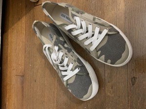 emmi sneaker