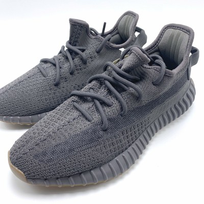 Yeezy Boost 350 V2 Cinder T Shirt Military Green Indian Chief