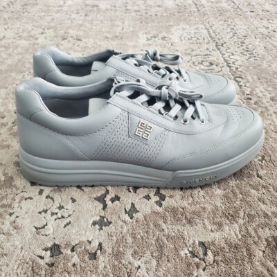 【Givenchy】G4 ロゴ入り スエードトリムレザースニーカー Givenchy Men's Leather G4 Logo Low-Top Sneakers in Graphite