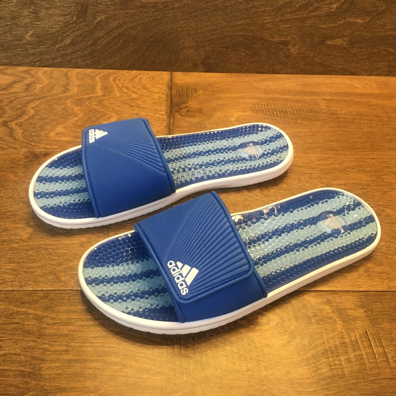 adidas toe post flip flops