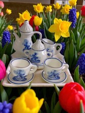 Beautiful Delft Blue Miniature Dollhouse Tea Set Dutch Hand Painted Read