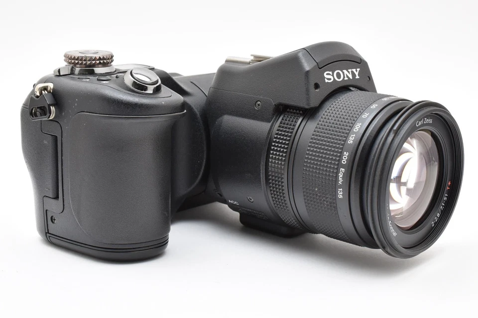 Sony Cyber-Shot DSC-F828 8.0MP Digital Camera From JAPAN [Near Mint] #2579809A - Image 4 of 4