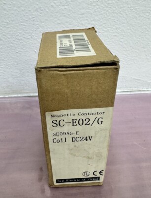 Fuji Electric SC-E02/G 24 V DC Coil 20 A 3 Pole Contactor