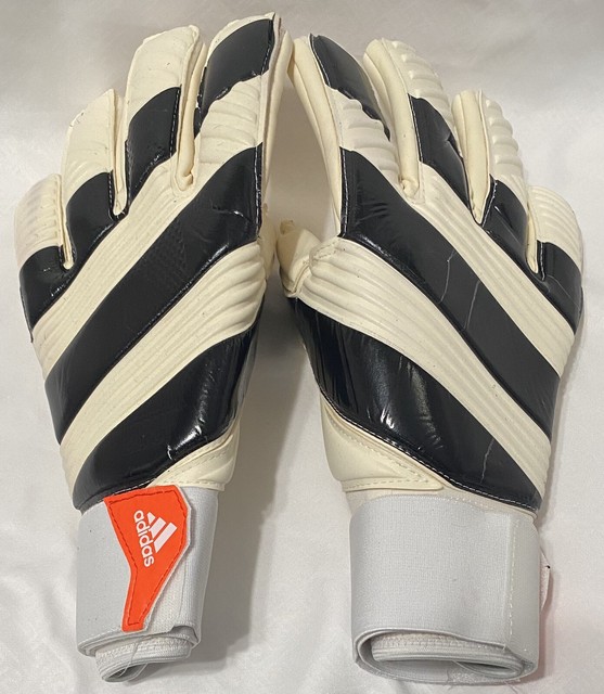 adidas goalkeeper gloves size 8
