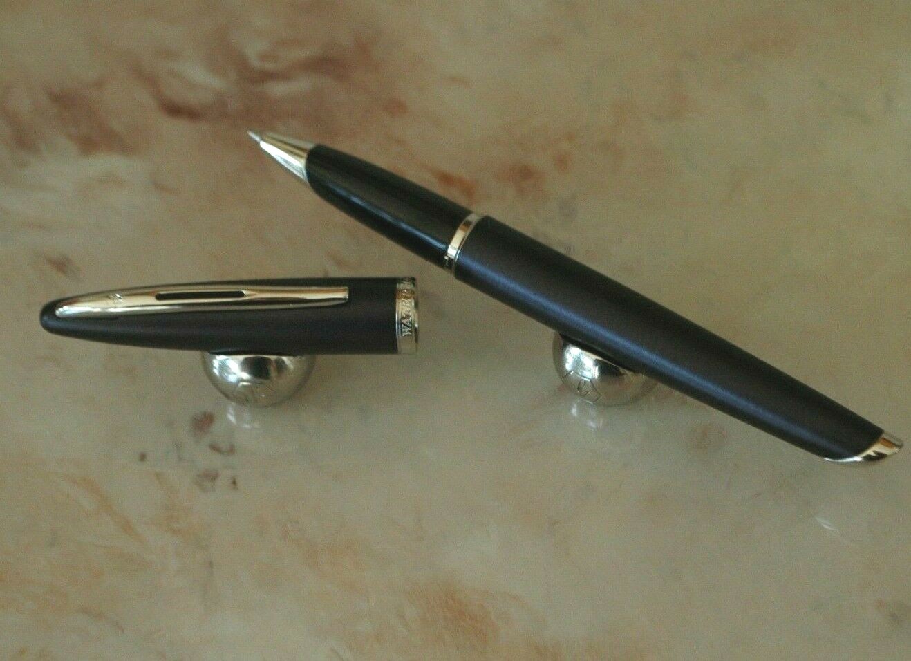 Stylo roller Waterman Carène bleu pour vos notes de bureau