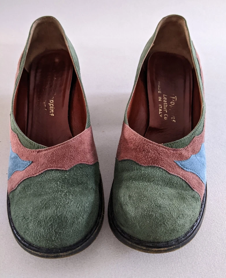 Mary Poppins Leather Co., Italy, Suede Shoes Vintage 1970 Pump, size 38 (7.5-8) - Image 2 of 4