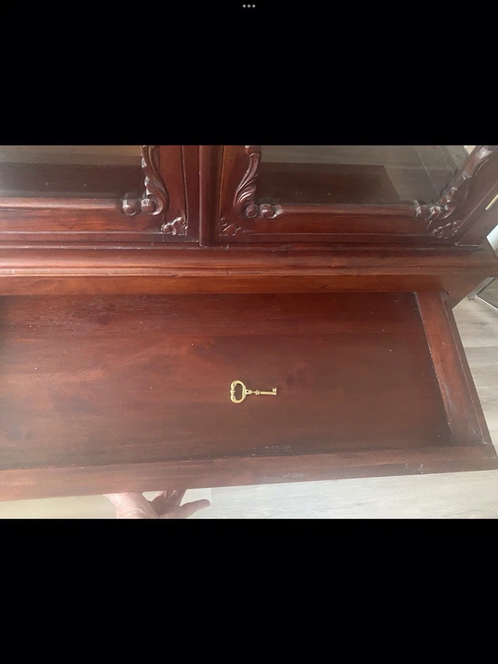 Vitrine Curio Cabinet - Imagem 3 de 4