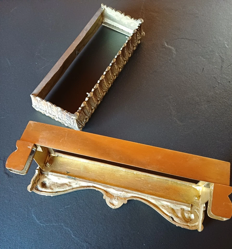 Socle de pendule ancienne en bronze 19 -ème S - Photo 4/4