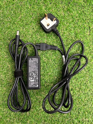 Original HP Laptop Netzteil 19,5V, 2,31A, 45W, 744481-001 (C354)