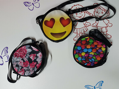 Umhängetasche bunte Bonbons Emoji Rosen