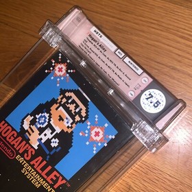 Nintendo NES Hogan's Alley 5-Screw WATA 7.5 Unpunched Hangtab CIB Black Box 