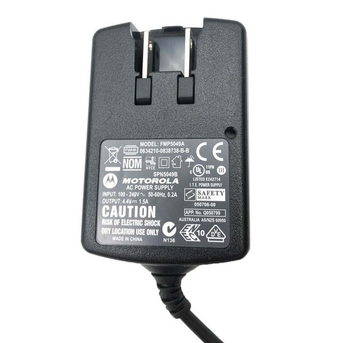 New Genuine Motorola FMP5040 Adapter Charger for V60 V66 V70 V80 Cell Phone - Picture 2 of 6