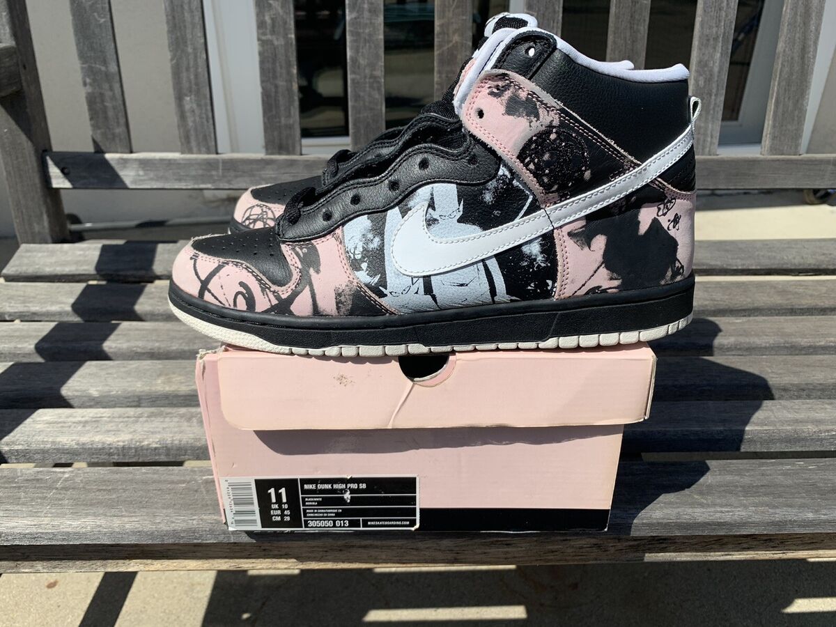 2004 Nike SB Dunk High Unkle Dunkle Futura WTD Freddy Size 2004 Nike SB Dunk High Unkle Dunkle Futura WTD Freddy Size