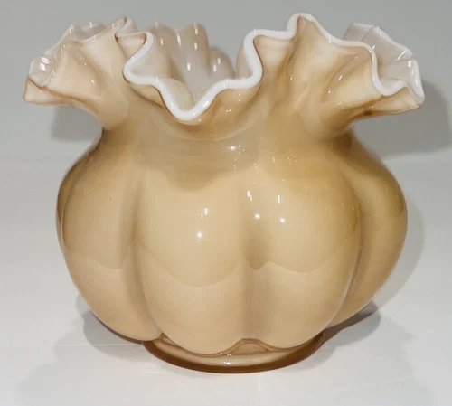 Vintage Fenton Glass Ruffled Rose Pink Bowl Vase