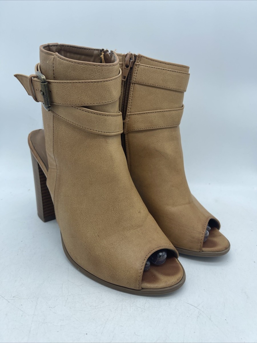 CHARLOTTE RUSSE Tan Chunky Heel Side Zip Peep Toe Booties Women's