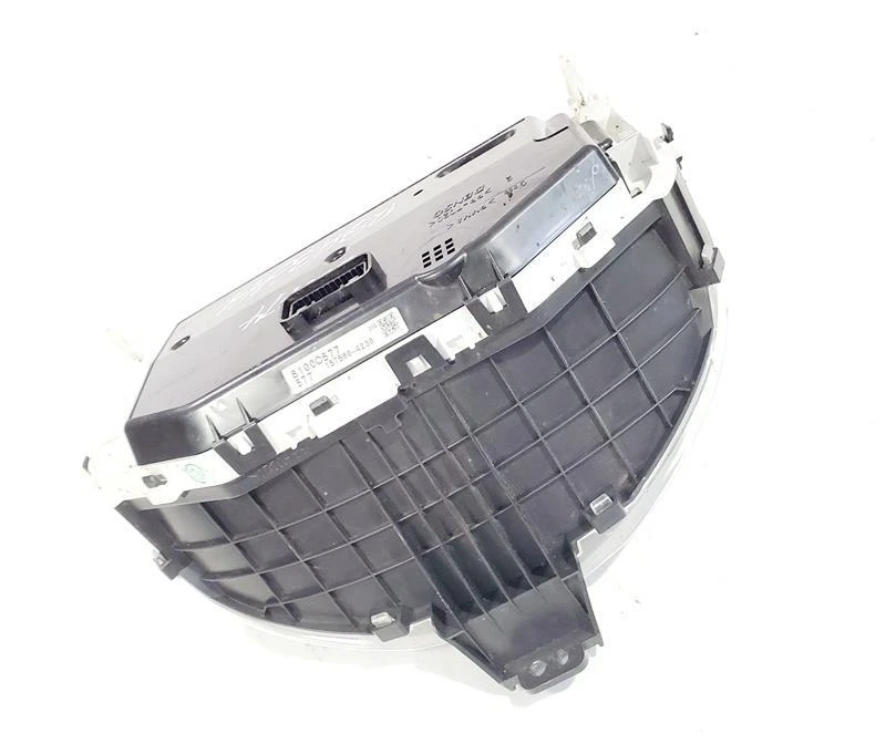 Cuadro de instrumentos 8100C577 OEM 2020 20 Mitsubishi Mirage Foto 2 de 4