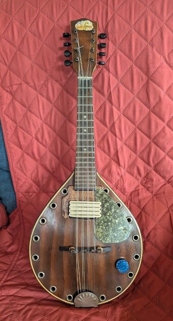 Picture 4 of 12