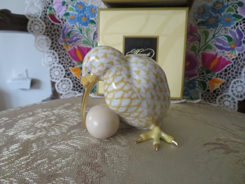 LINDO HEREND, KIWI, #15334, RED DE PESCA CARAMELO, CON ORO 24KT, TOTALMENTE NUEVO - Imagen 2 de 6