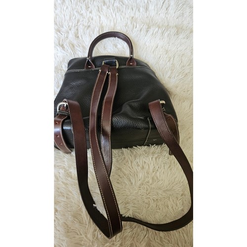 Dooney and Bourke backpack, Black All Weather Leather w/ Brown Leather Straps - Bild 2 von 10