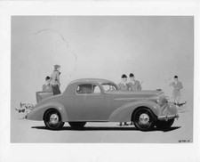 1935 Oldsmobile Eight 2 Door Coupe Illustrated Press Photo 0255