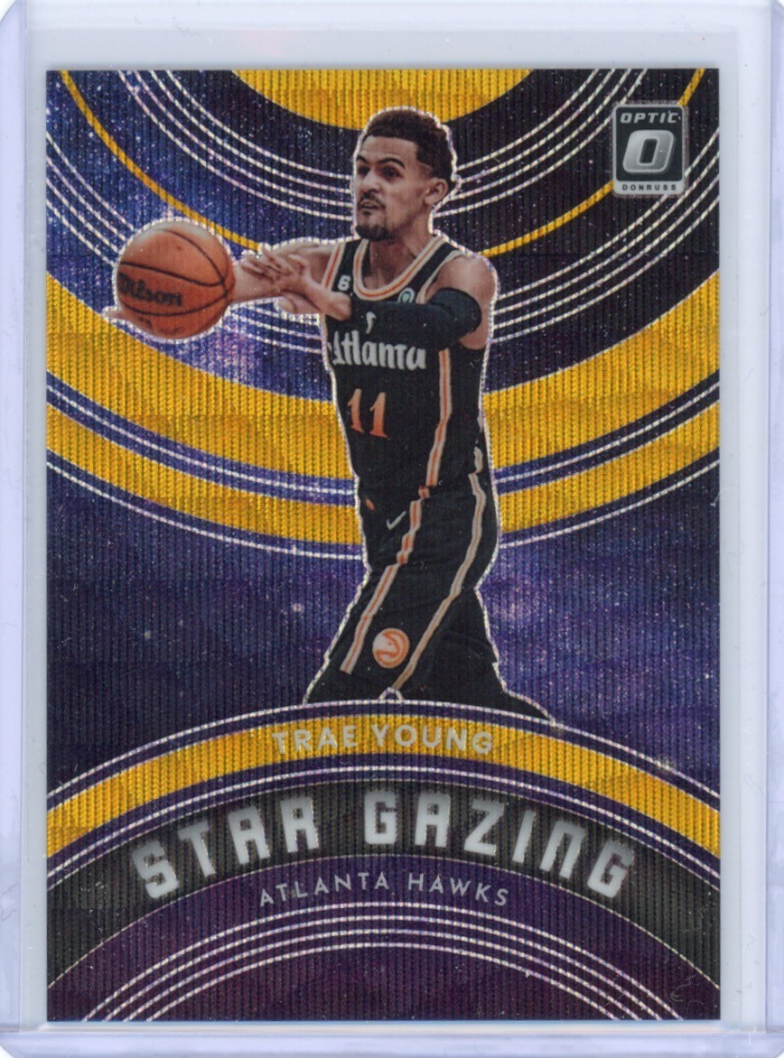 2022-23 Donruss Optic Trae Young Star Gazing Gold Wave #7/10 Hawks