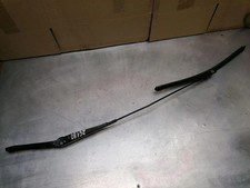 FORD FOCUS II Turnier DA Scheibenwischer vorne 4M5117526CC 1.56 Diesel 34454891