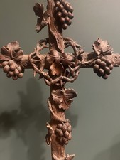 Croix & Crucifix Bois Sculpté Forêt Noire Liturgie & Feuilles