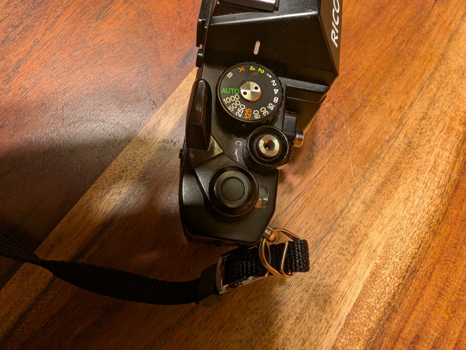 Ricoh XR-2s fotocamera reflex analogica nera foto 4