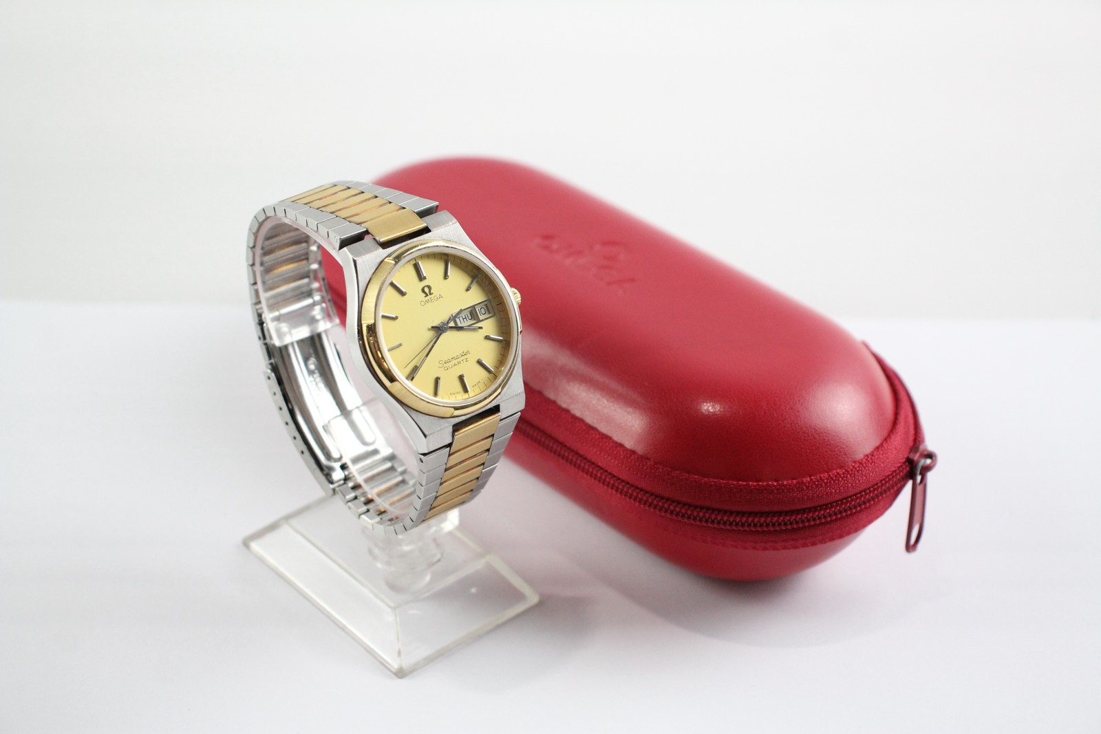 Date Quartz WORKING Omega Ref Day Seamaster Vintage Watch 196.0131 Boxed - vintagewatches.pk