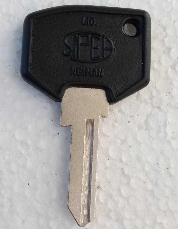 Ferrari 308 Door Key Blank_New_Made in in Italy_NEIMAN_Sipea_OE