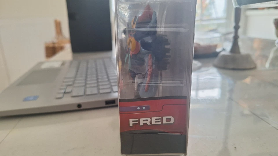 Disney Big Hero 6 Fred 4.5" 2014 Bandai Action Figure collectable - Image 3 of 4